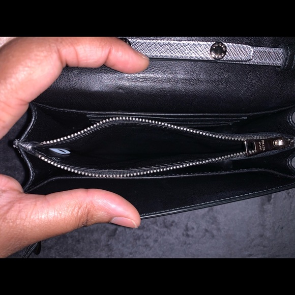 Prada mini leather bag - Picture 7 of 8